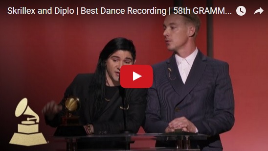 Jack Ü & Justin Bieber performs 'Where Are Ü Now' | Grammys 2016 (VIDEO) 1